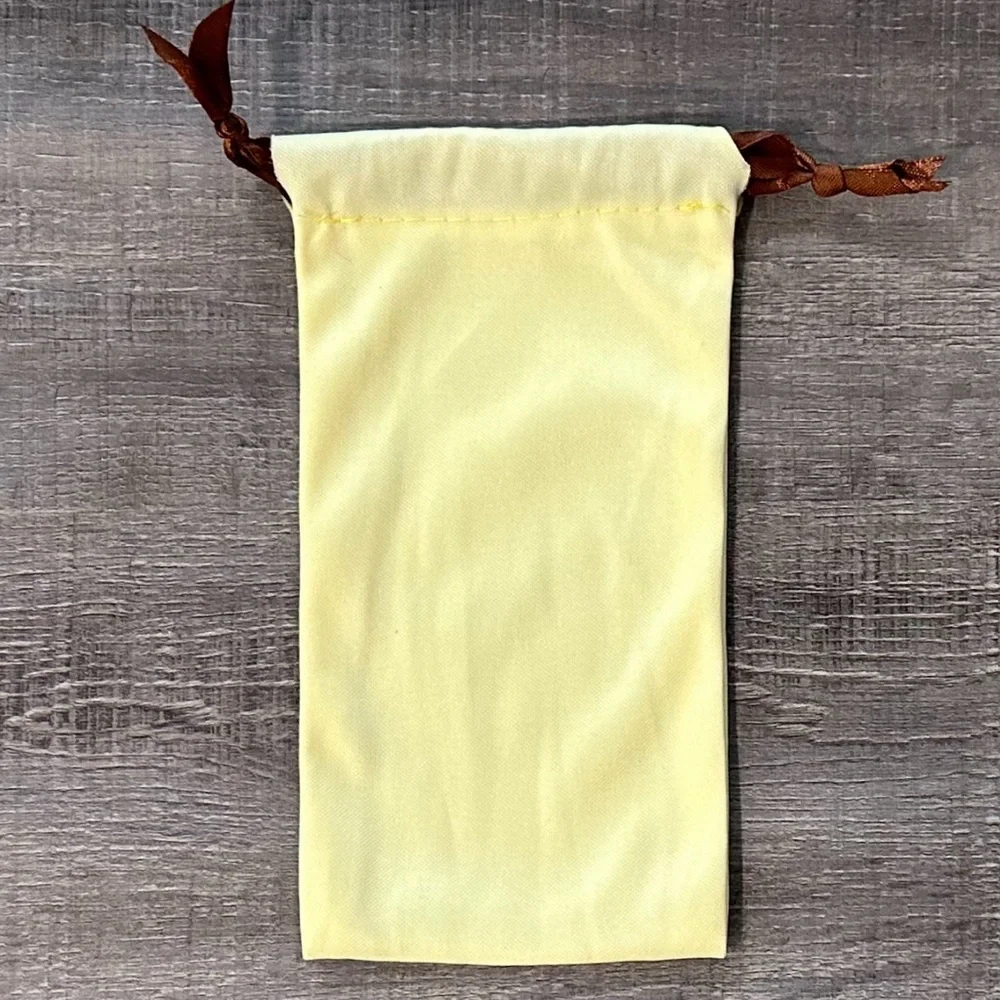 💞 Yellow Drawstring Sunglass Pouch